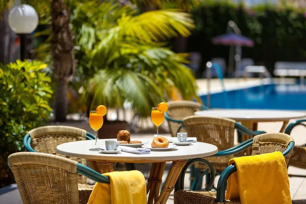 Apartamentos Masaru Puerto de la Cruz  Apart Otel