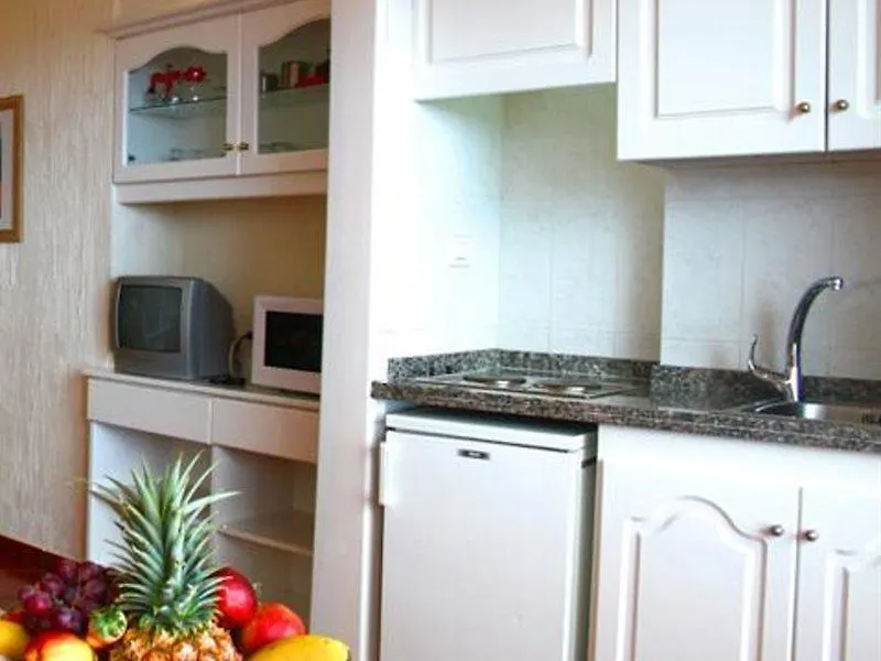 *** Apart Otel Apartamentos Masaru Puerto de la Cruz  İspanya
