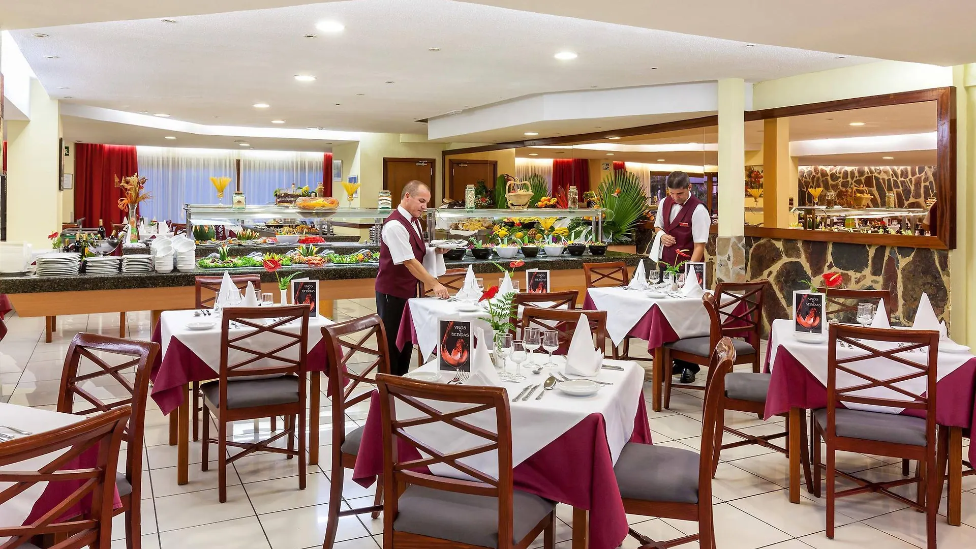 *** Apart Otel Apartamentos Masaru Puerto de la Cruz  İspanya